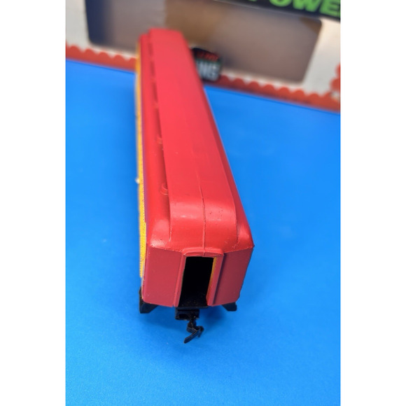 Vintage Life-Like Trains Passenger Circus Car HO Electric, T585, Original Box - Picture 12 of 16